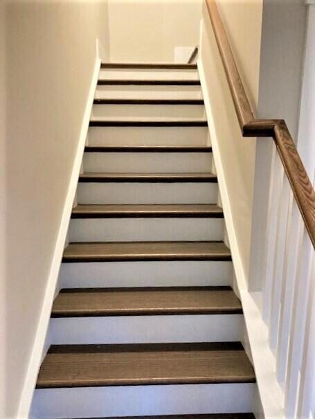 staircase lot 8
