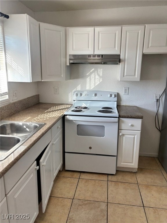 1644 Cadillac Ln, Las Vegas, NV 89106 - photo 2