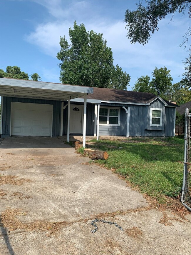 7327 Orlando St, Houston, TX 77016 - photo 6