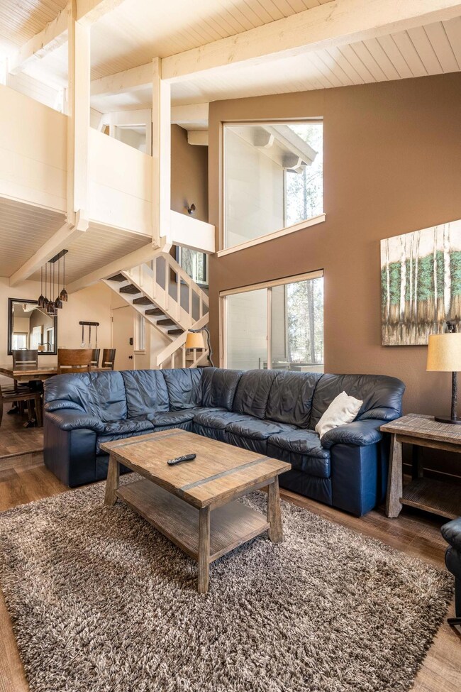 17638 Tennis Village unit 32, Sunriver, OR 97707 - photo 5