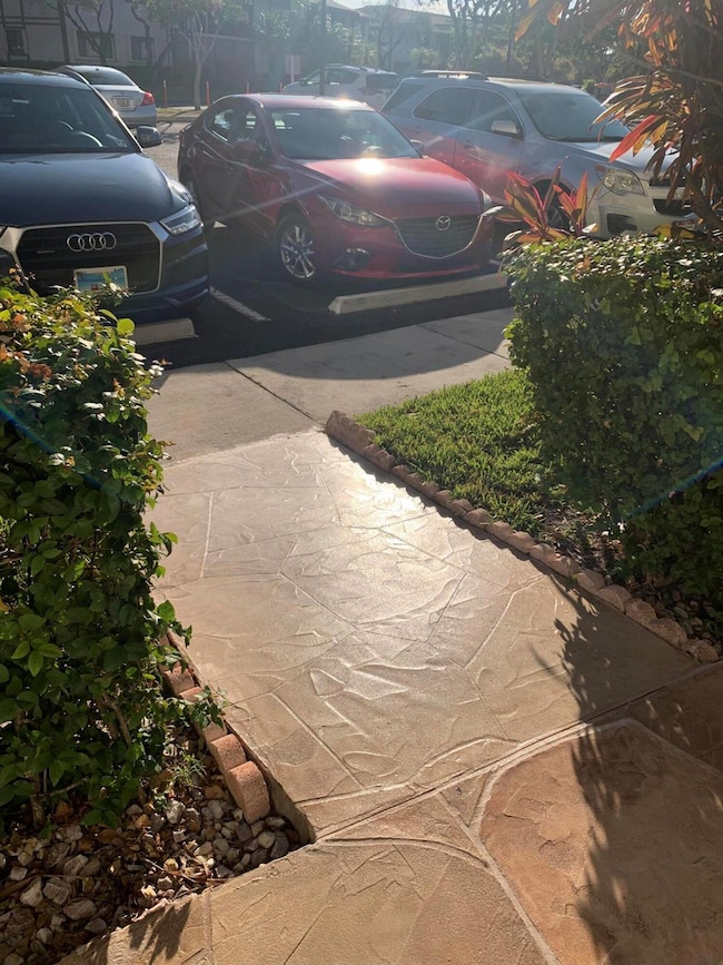 9531 N Belfort Cir unit 111, Tamarac, FL 33321 - photo 3