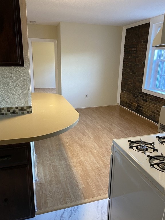 10 Henchman St unit 5M, Boston, MA 02113 - photo 7