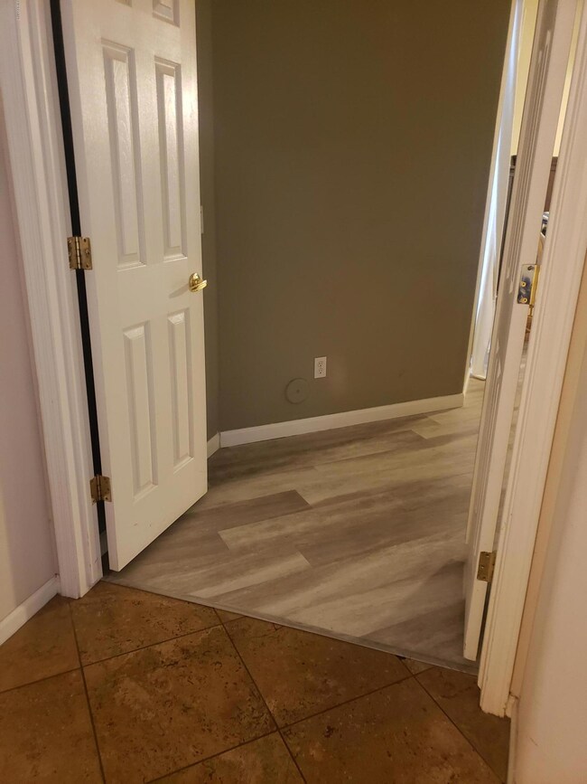 4347 E Fox Cir, Mesa, AZ 85205 - photo 7