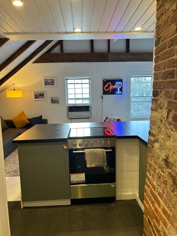 8 Franklin St unit 10, Marblehead, MA 01945 - photo 4