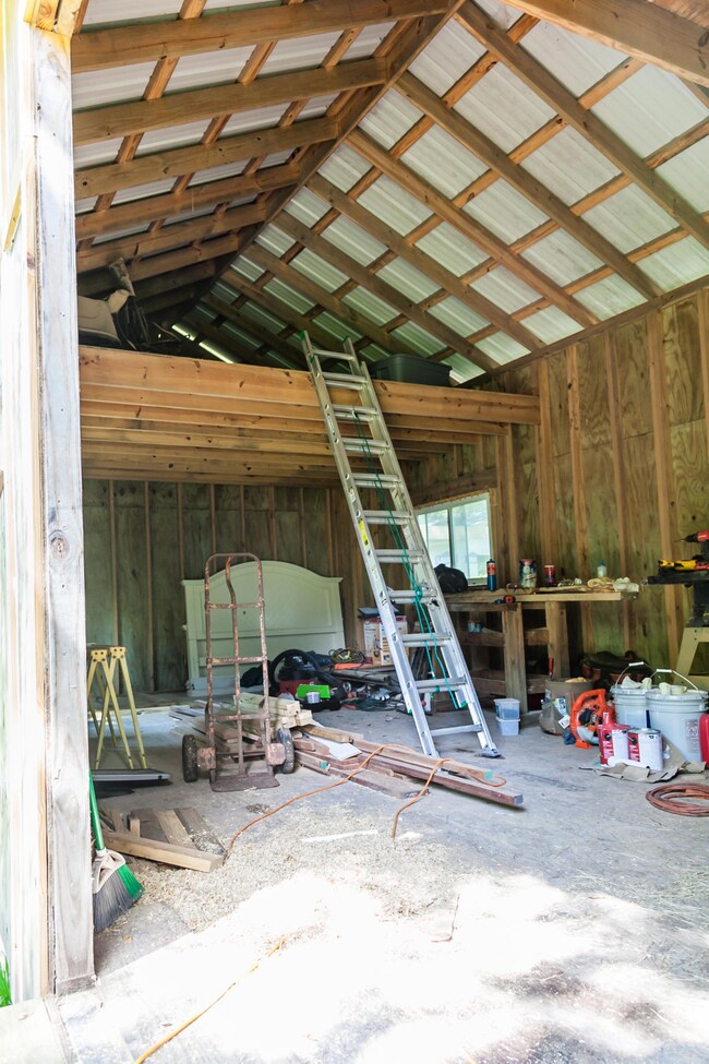 1446 Bowman Rd-92