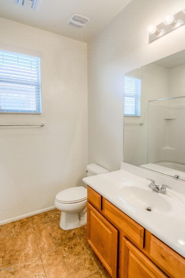 Full Hall Bathroom