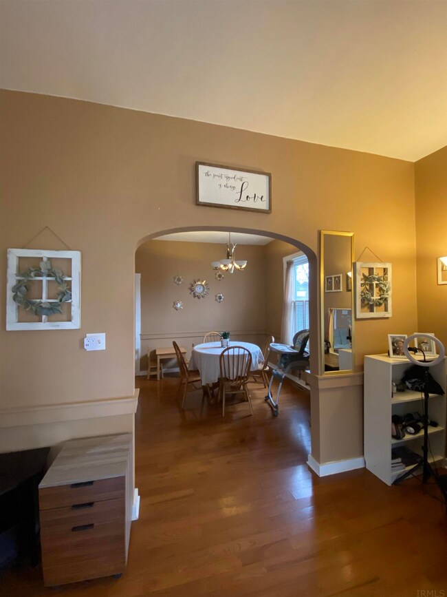 517 W Compromise St, Berne, IN 46711 - photo 6