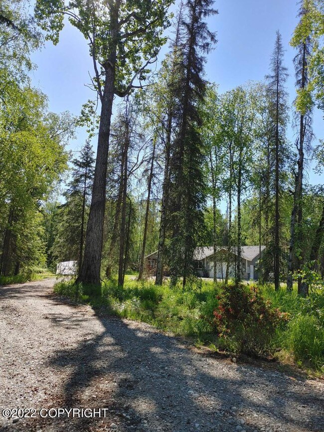 Private Circular Driveway