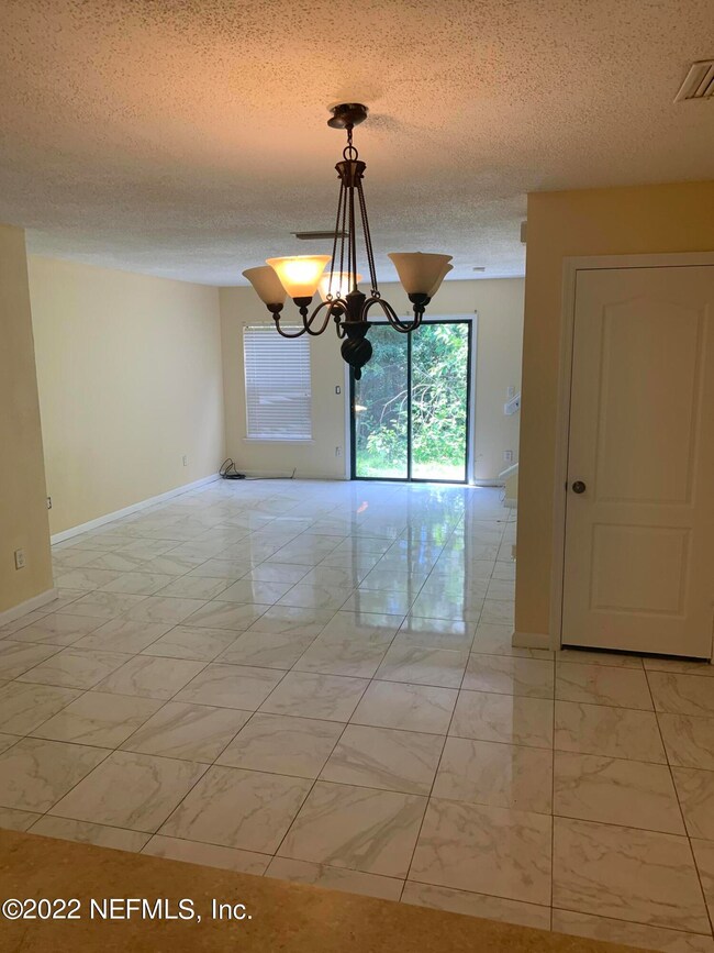 7768 Playschool Ln, Jacksonville, FL 32210 - photo 5