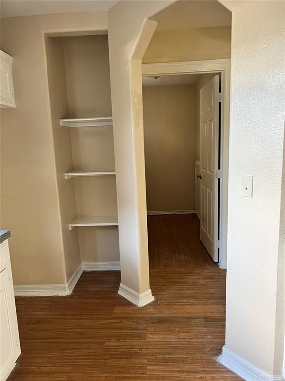 914 W Cherokee Ave, Pharr, TX 78577 - photo 7