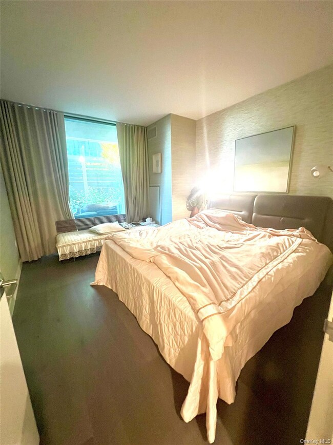 131-03 40th Rd unit 8J, Flushing, NY 11354 - photo 6