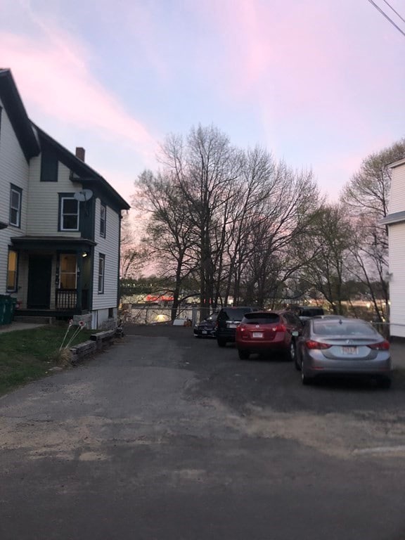 45 Walnut St unit 3, Fitchburg, MA 01420 - photo 3