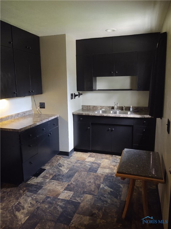 3738 Drummond Rd, Toledo, OH 43613 - photo 5