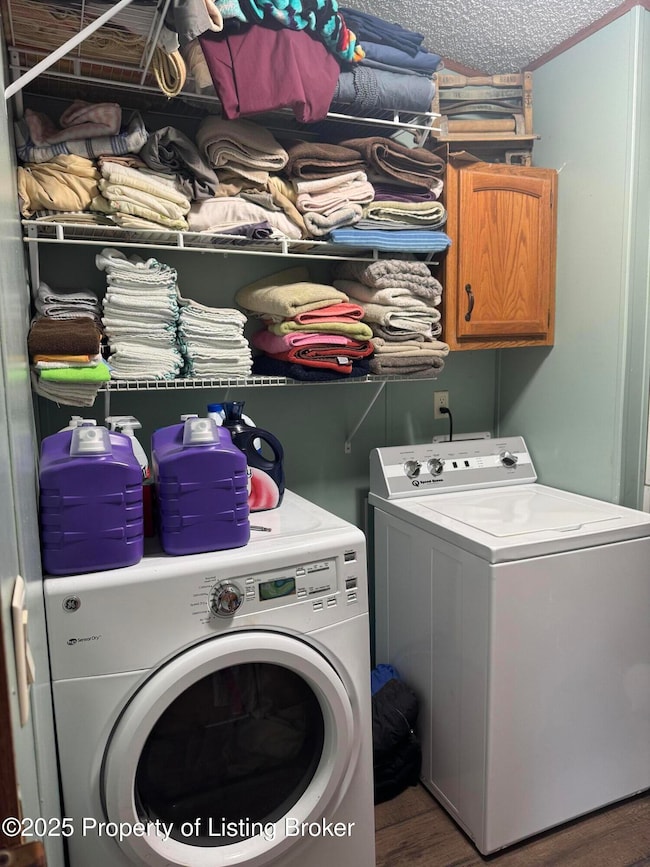 1150 95th Ave SW, Halliday, ND 58636 - photo 2