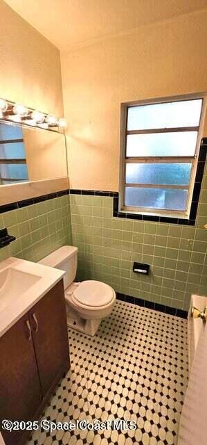 1029 Tropic St, Titusville, FL 32796 - photo 5