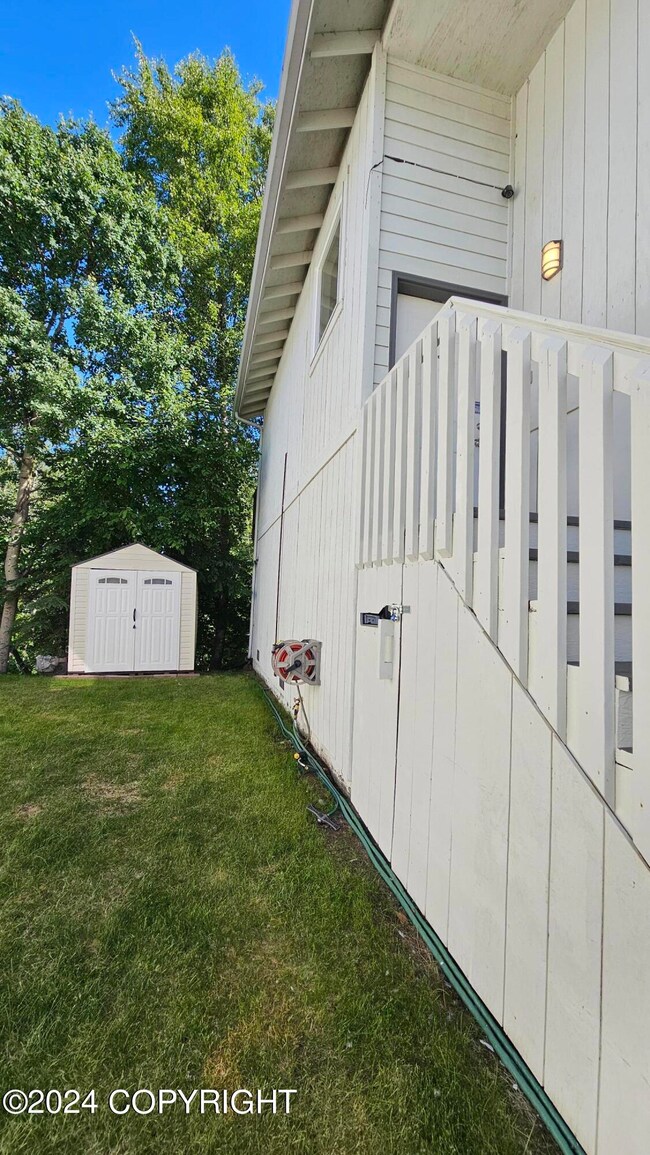 Storage shed