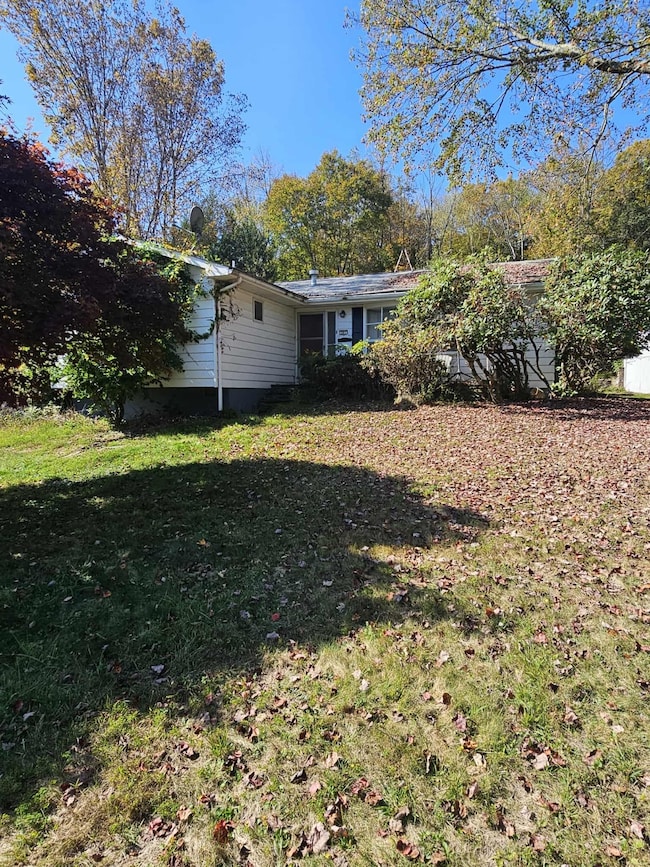 301 Fuller Rd, Dalton, PA 18414 - photo 2