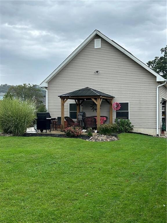 201 2nd St, Walnutport, PA 18088 - photo 5