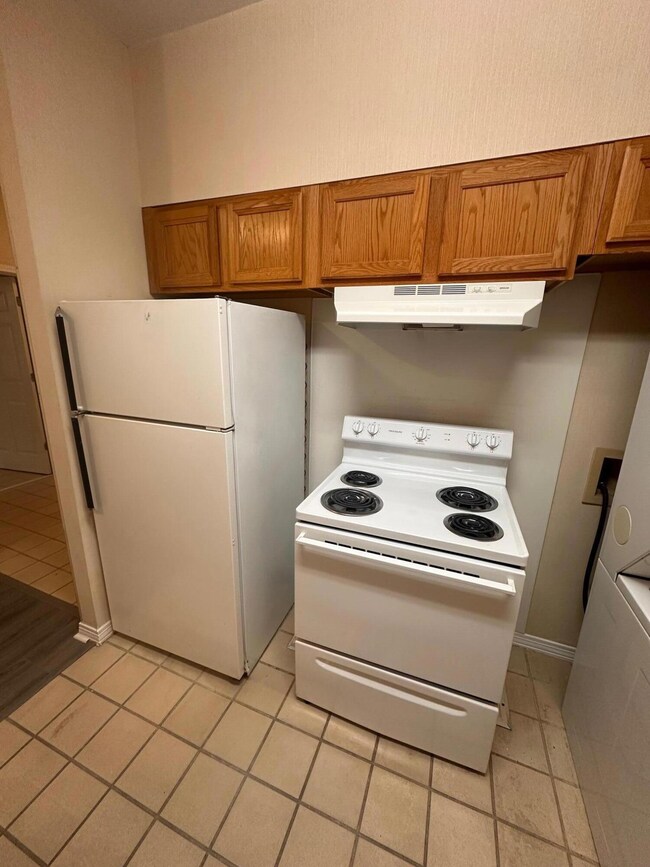 1940 Bluewater Blvd unit 3, Niceville, FL 32578 - photo 7