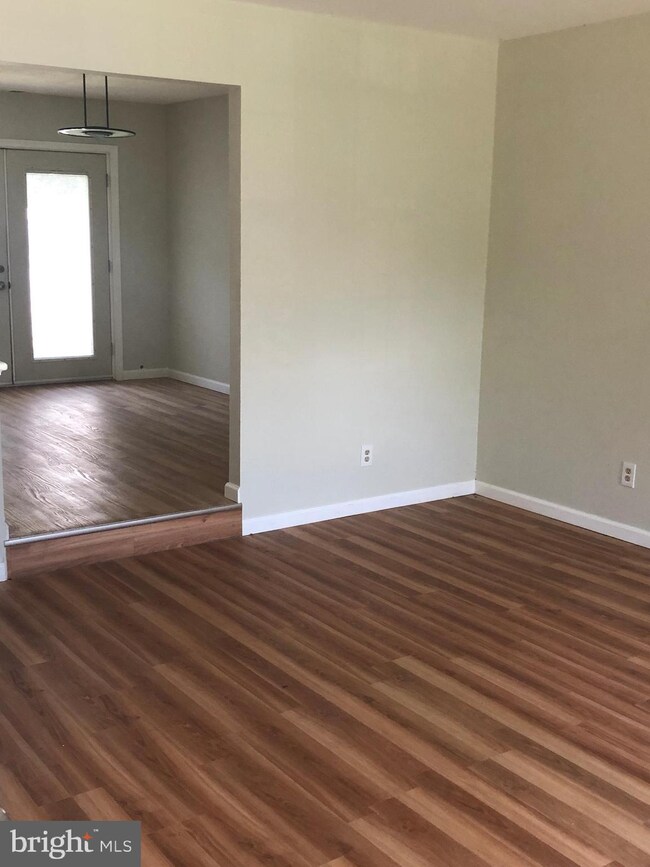 156 Pendragon Way, Mantua, NJ 08051 - photo 2