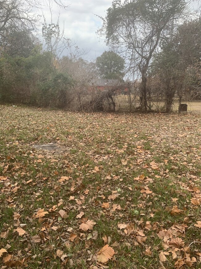 00 Sand St, Houston, TX 77088 - photo 3