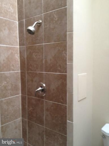 14650 Cambridge Cir, Laurel, MD 20707 - photo 3