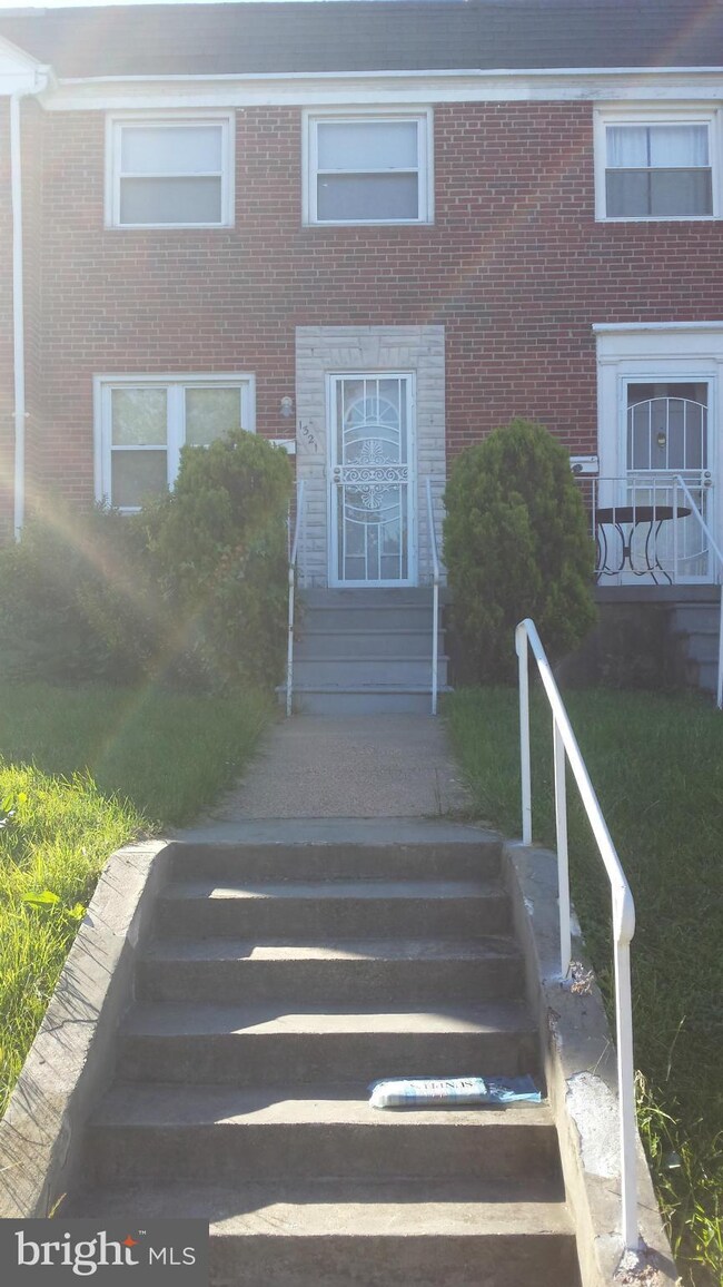 1321 Dalton Rd, Parkville, MD 21234 - photo 2