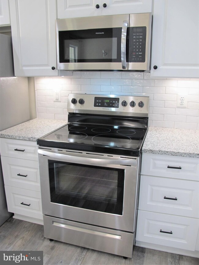 49 Creek Curve Dr, Colonial Beach, VA 22443 - photo 3