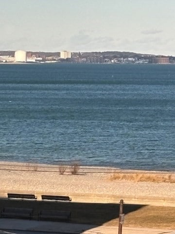 10 Ocean Ave unit 206, Revere, MA 02151 - photo 3