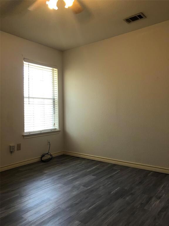 204 W Ash St, Celina, TX 75009 - photo 4