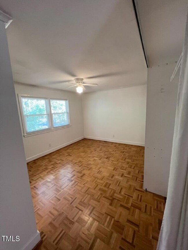 629 Daniels St unit D, Raleigh, NC 27605 - photo 5