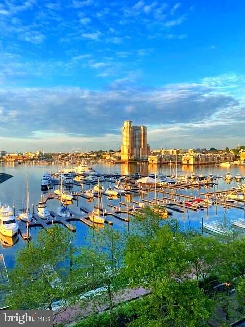 717 President St, Baltimore, MD 21202 - photo 3