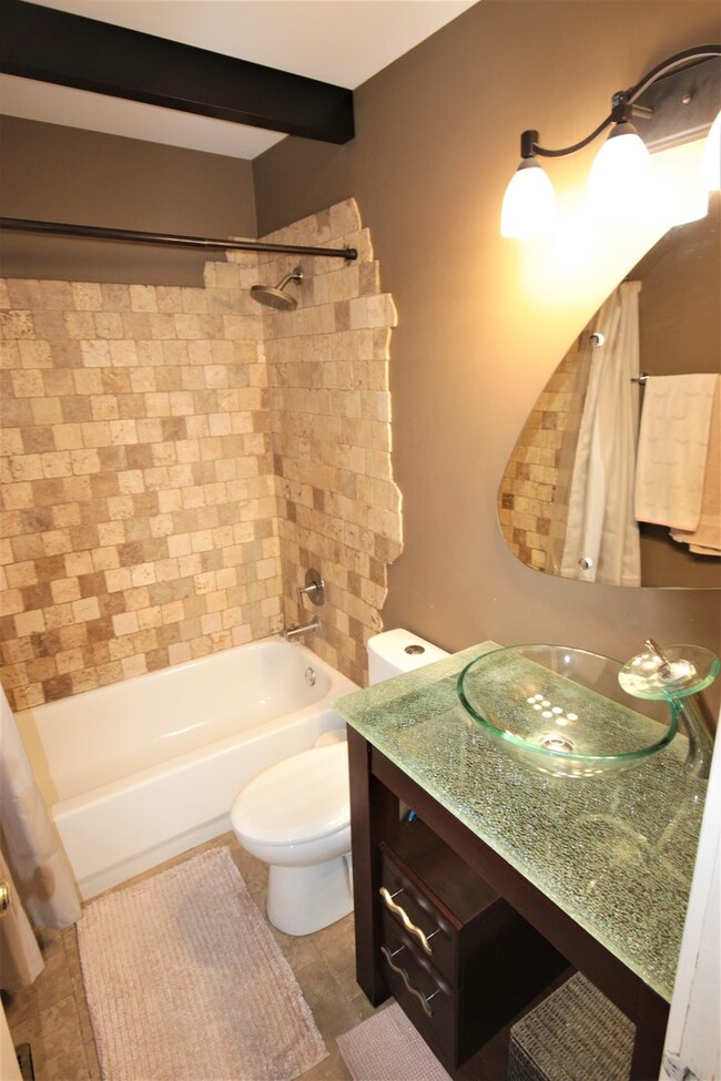 9 Grandview Ct, Algonquin, IL 60102 - photo 4