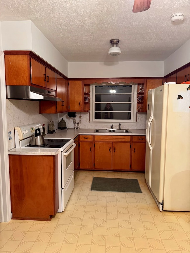 3824 Lyn Dr, Columbus, GA 31909 - photo 3