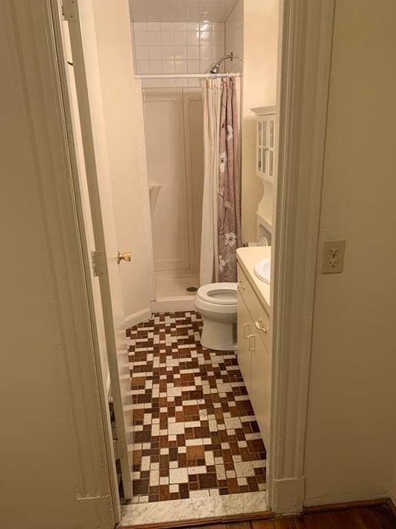 39 Cooper St unit 1, Boston, MA 02113 - photo 4