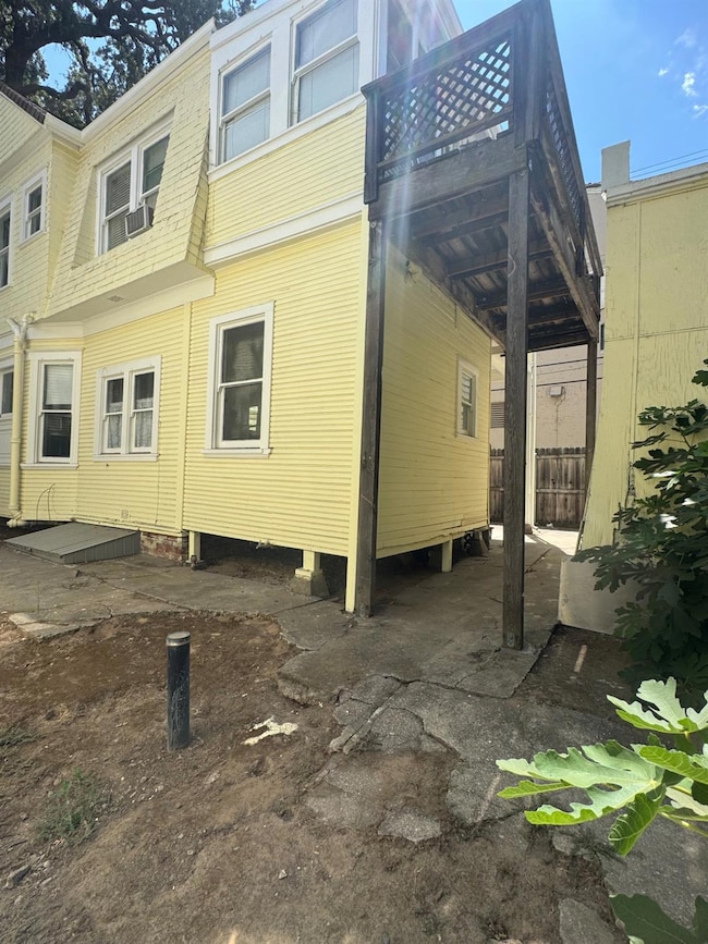 1214 23rd St, Sacramento, CA 95816 - photo 7