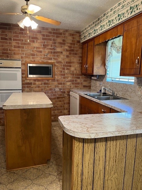 Kitchen with center island