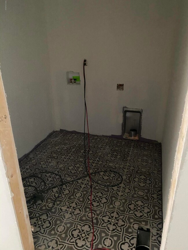 03DD74D3-FA68-47A5-8051-87BE98011EF7