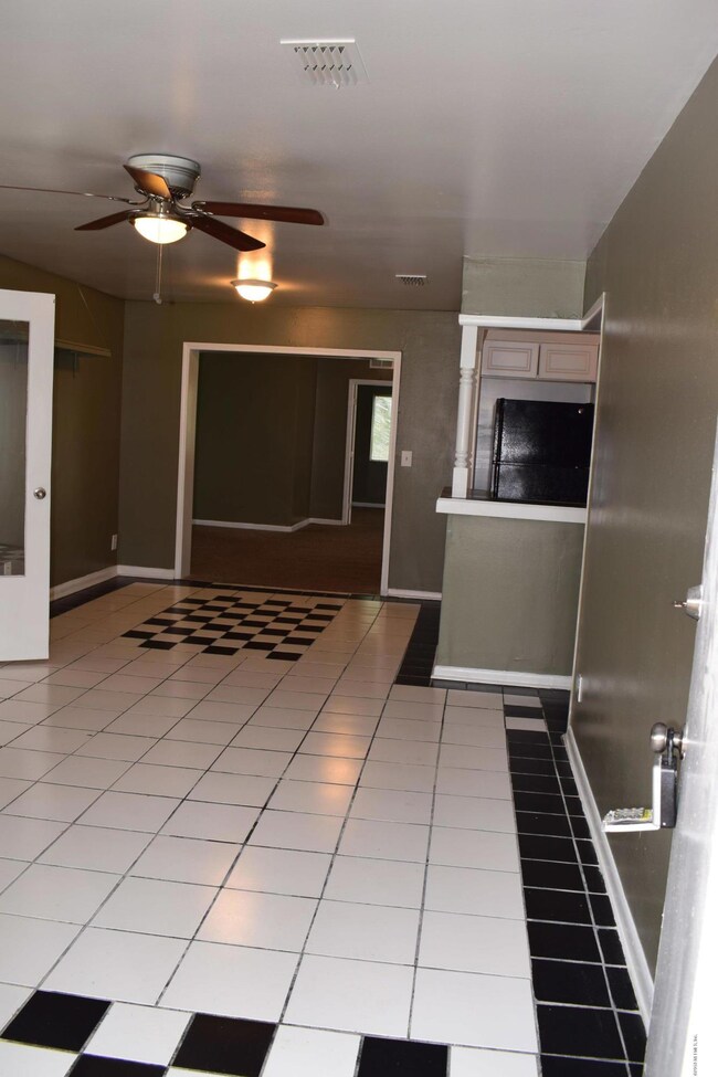 6739 Daughtry Blvd S, Jacksonville, FL 32210 - photo 7