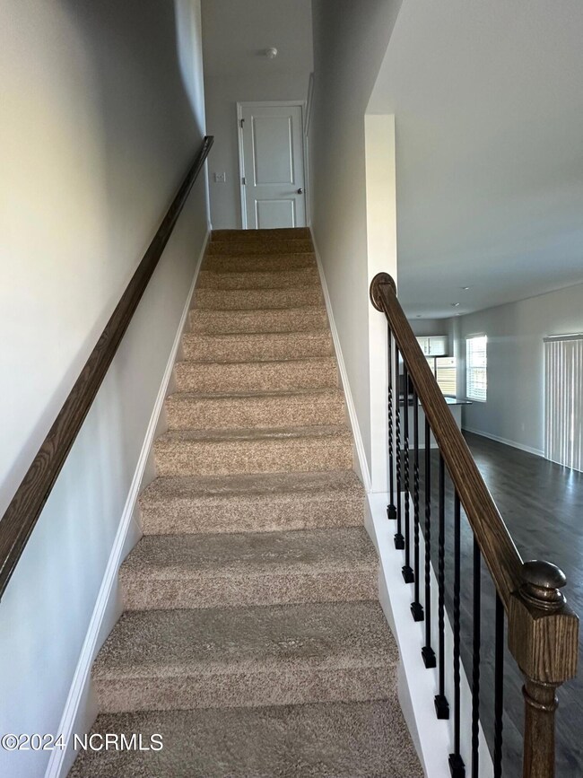 3616 Corinth Dr, Greenville, NC 27834 - photo 7