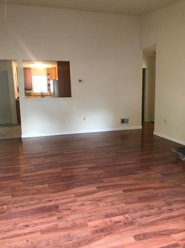 4A300EF0-4248-4DF6-AB41-624803696716