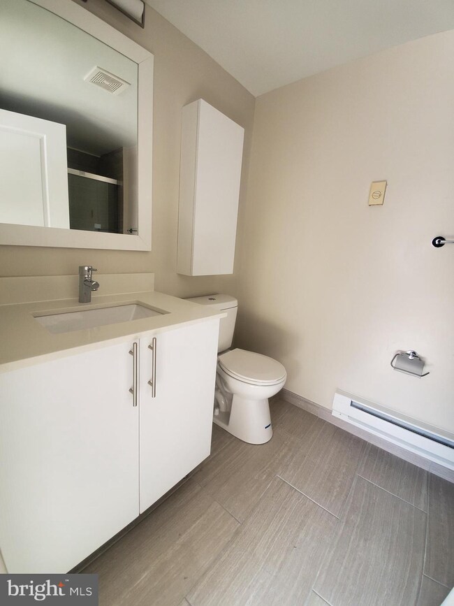 108 W North Ln unit 108 A5, Conshohocken, PA 19428 - photo 7