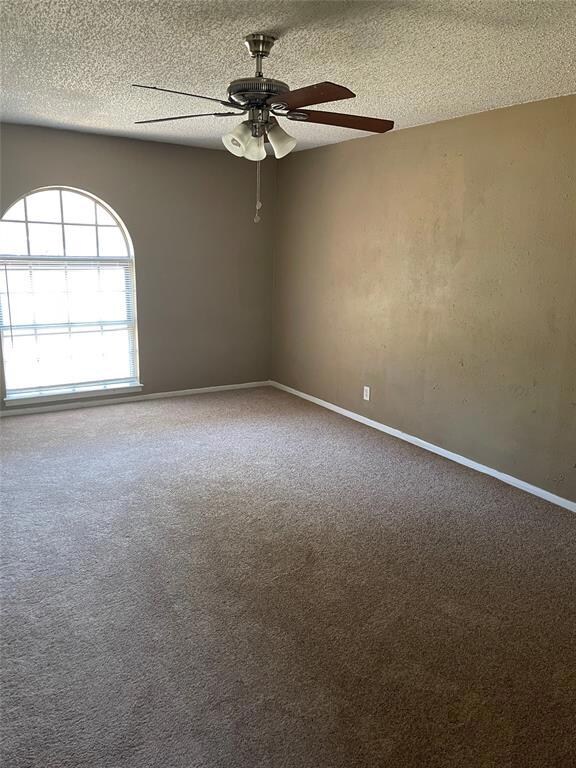 217 N Redford Ln, Fort Worth, TX 76108 - photo 4