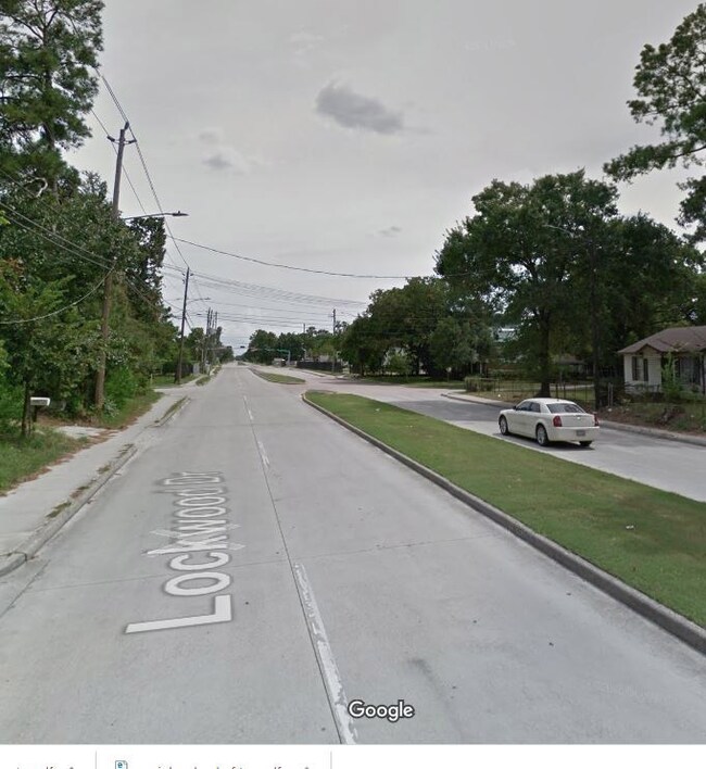 8909 Lockwood Dr, Houston, TX 77016 - photo 7