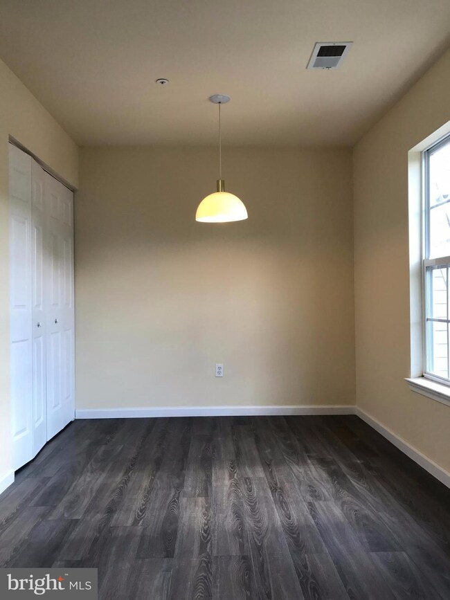 5605 Mary a Ct, Bladensburg, MD 20710 - photo 3