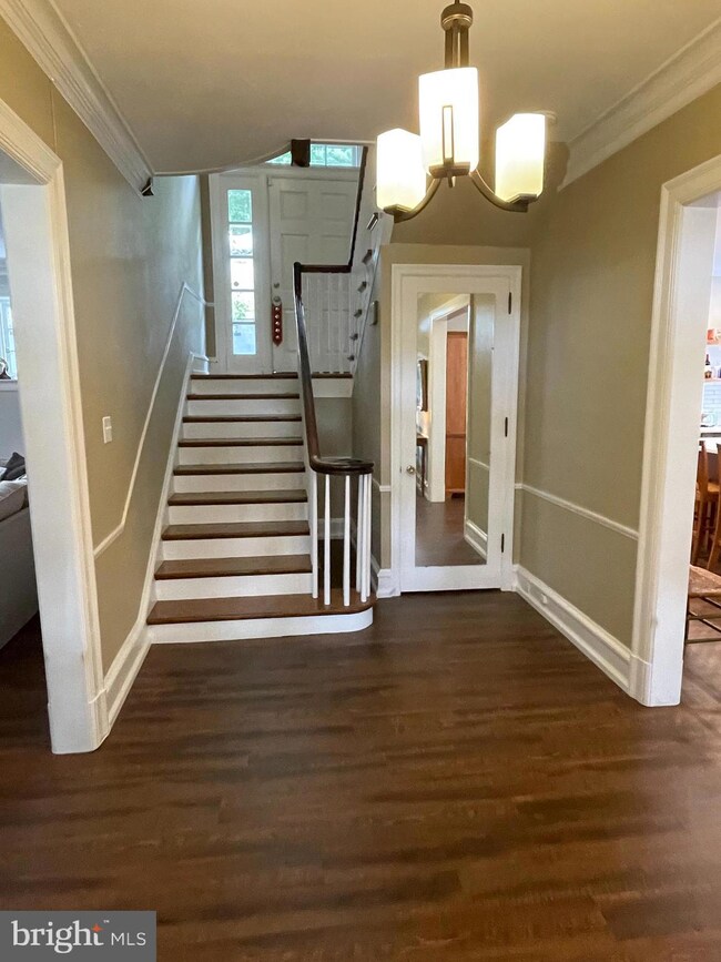 1718 Eckert Ave, Reading, PA 19602 - photo 6