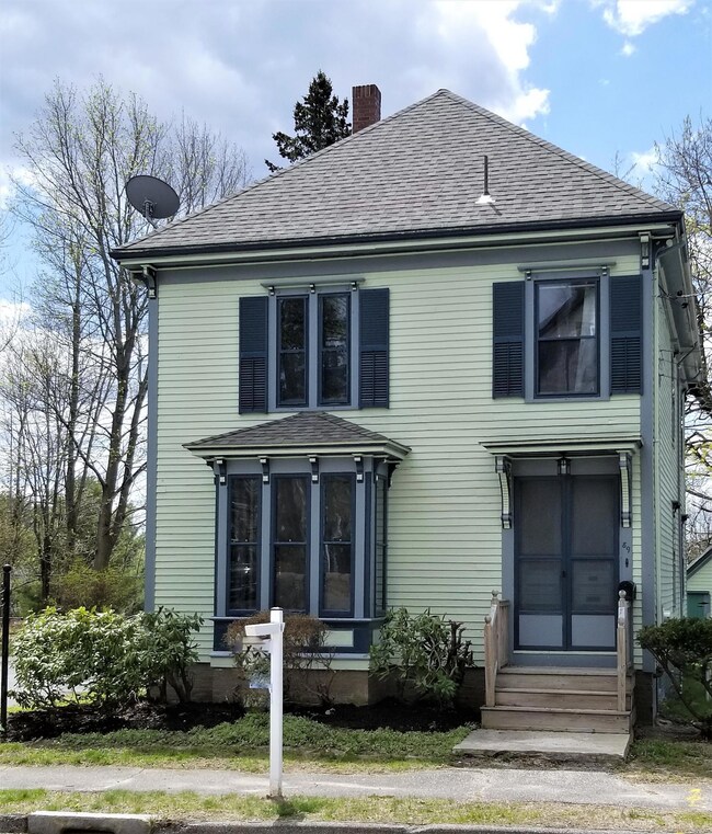 Front Exterior 89 Haskell