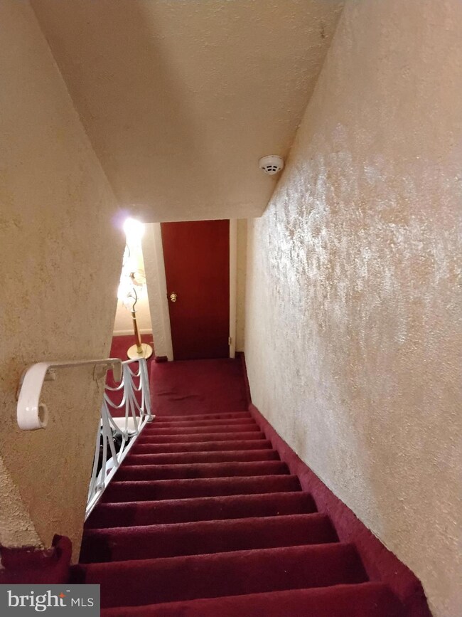 27 Concord Rd, Darby, PA 19023 - photo 6