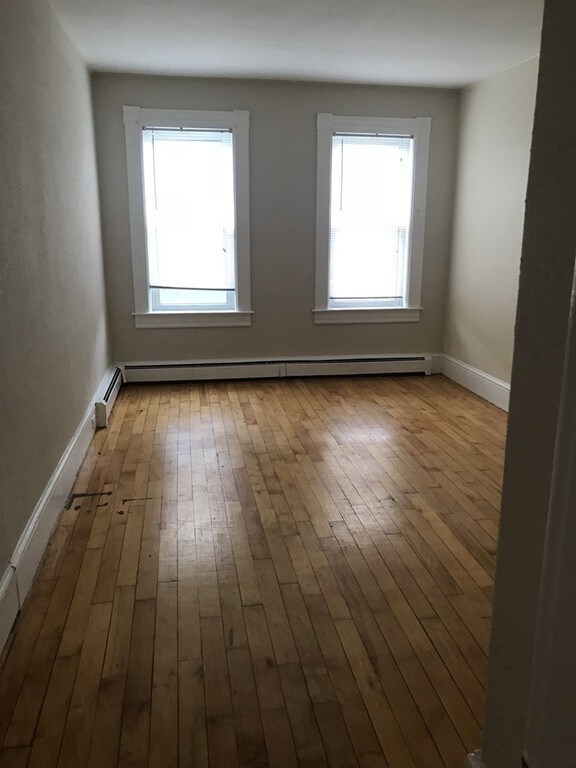 36 Rivers Ave unit A, Chicopee, MA 01013 - photo 5