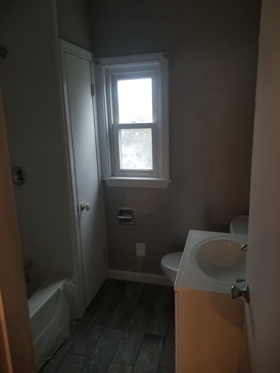 7 Murray St unit 1, Wakefield, MA 01880 - photo 4